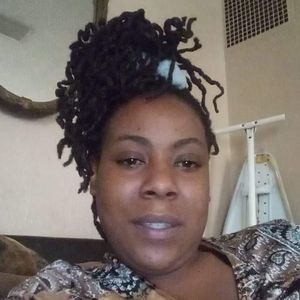 Meet your Posher, Nikki